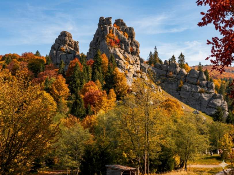 Фортеця Тустань